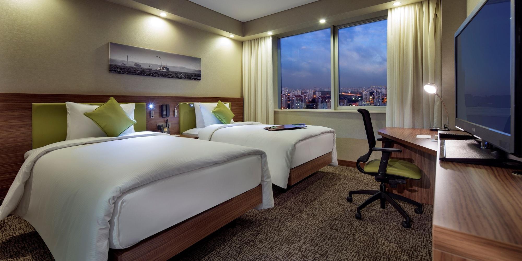Hampton By Hilton Istanbul Kayasehir Hotel Eksteriør billede