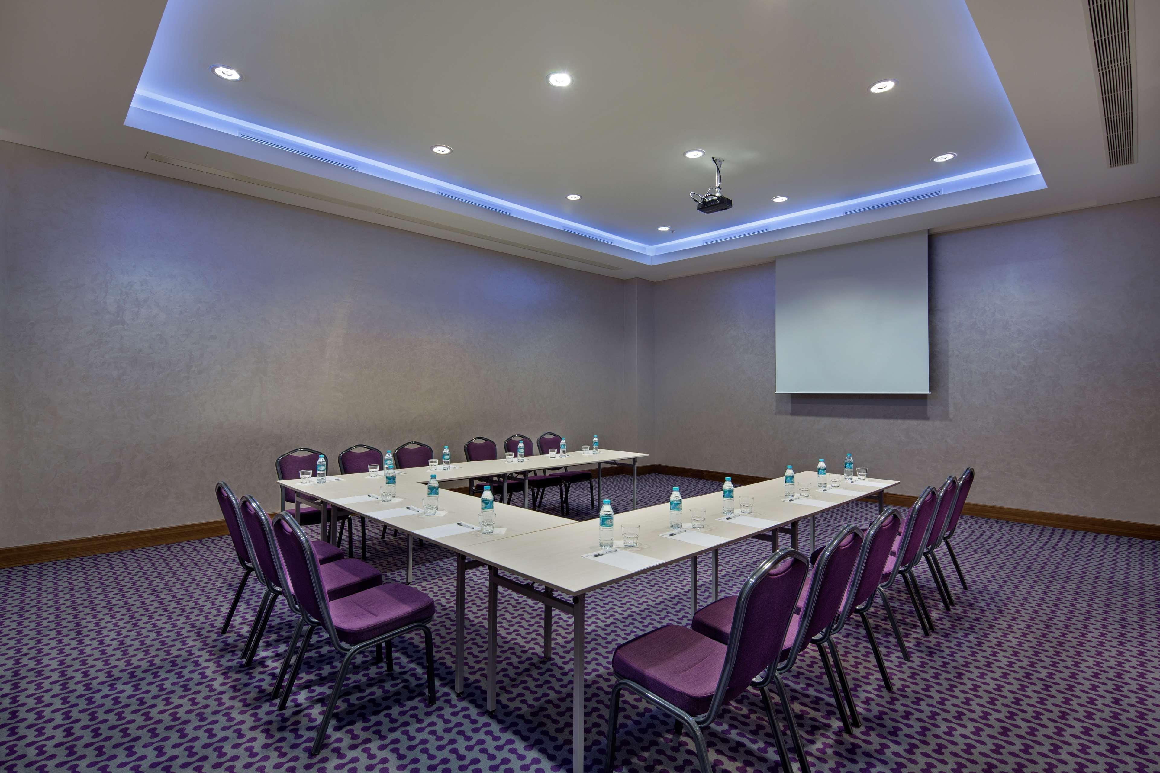 Hampton By Hilton Istanbul Kayasehir Hotel Eksteriør billede