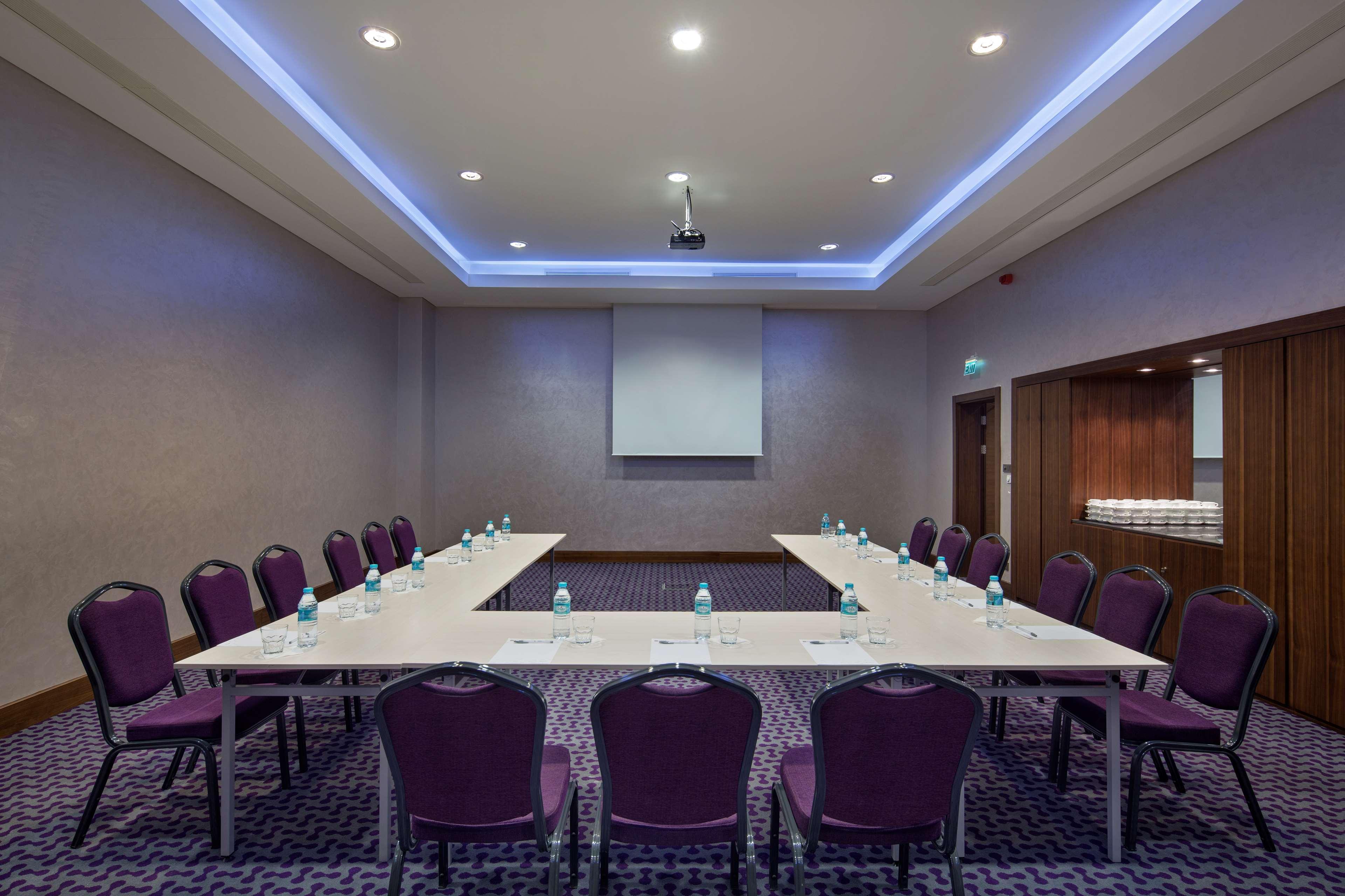 Hampton By Hilton Istanbul Kayasehir Hotel Eksteriør billede