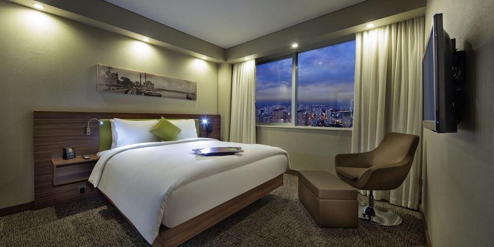 Hampton By Hilton Istanbul Kayasehir Hotel Eksteriør billede