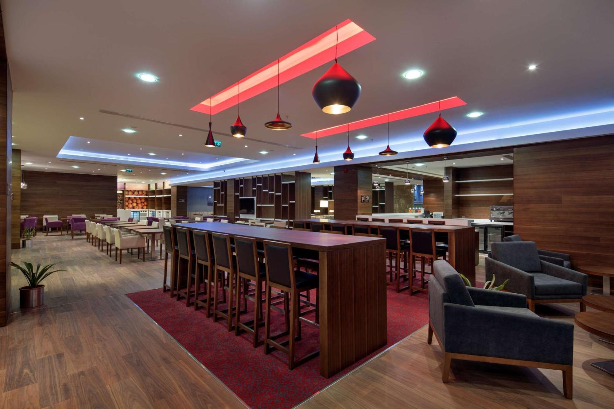 Hampton By Hilton Istanbul Kayasehir Hotel Eksteriør billede