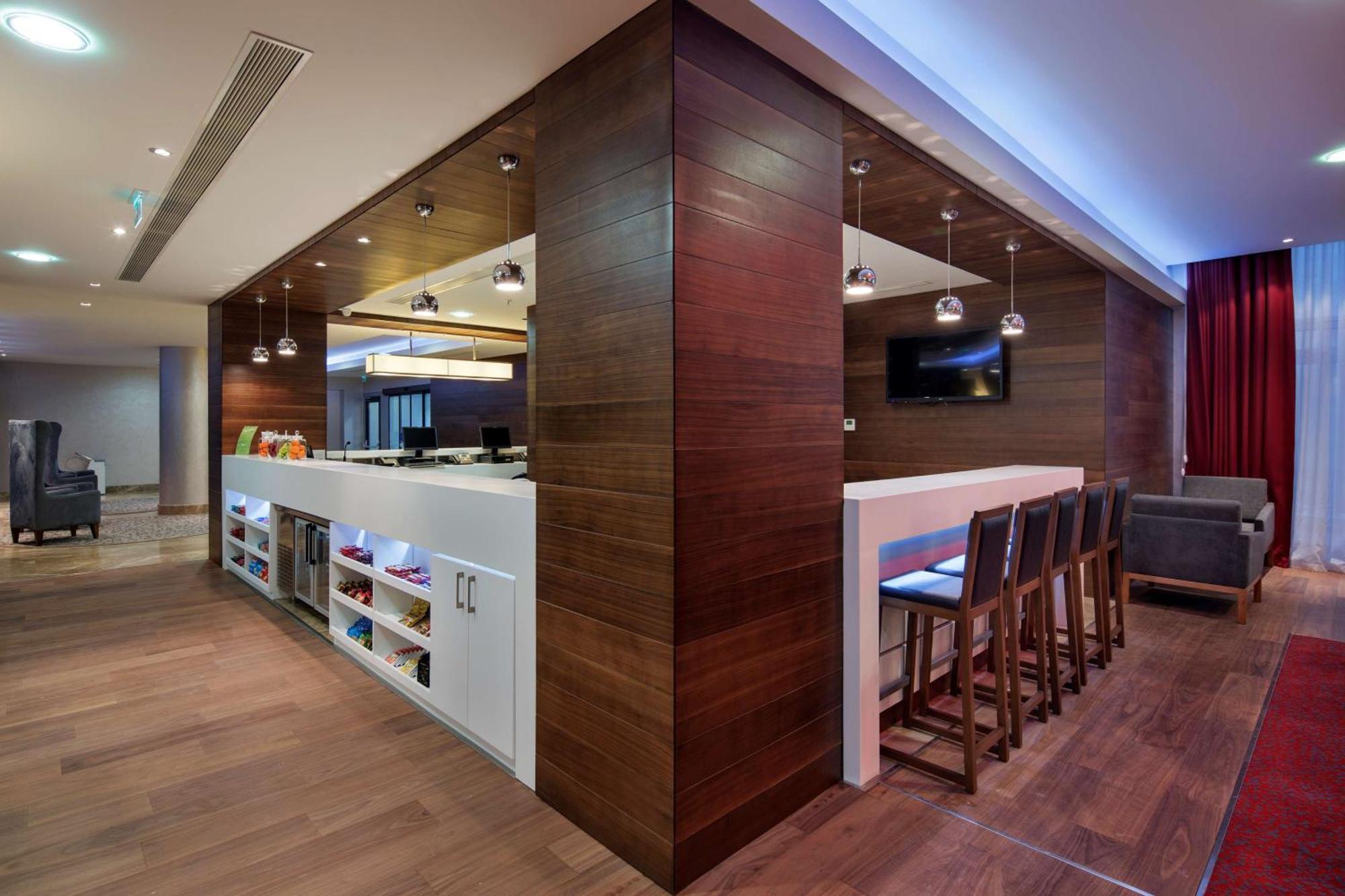 Hampton By Hilton Istanbul Kayasehir Hotel Eksteriør billede