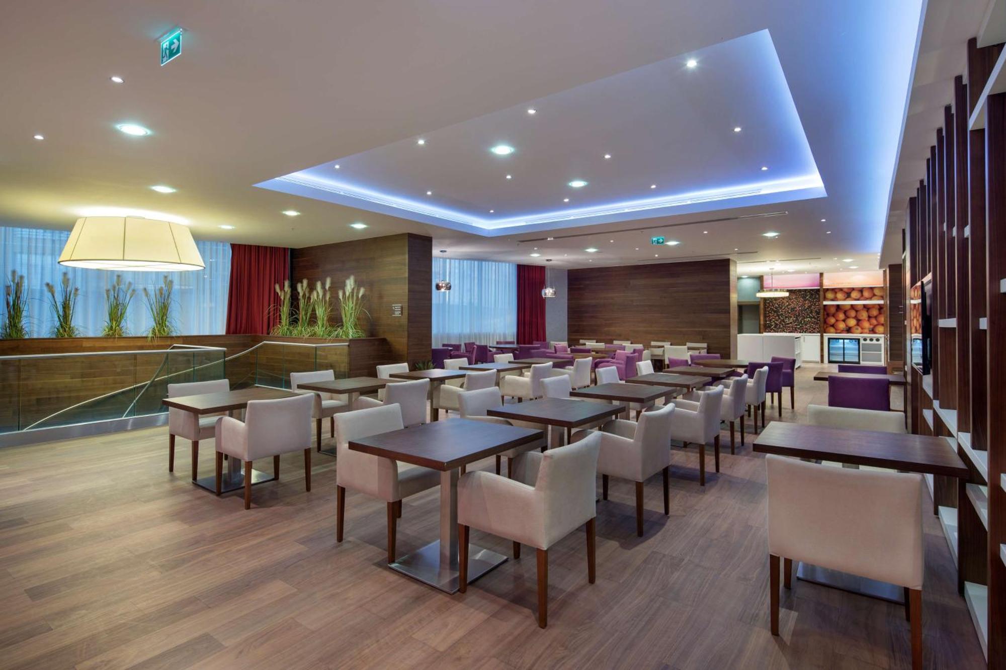 Hampton By Hilton Istanbul Kayasehir Hotel Eksteriør billede