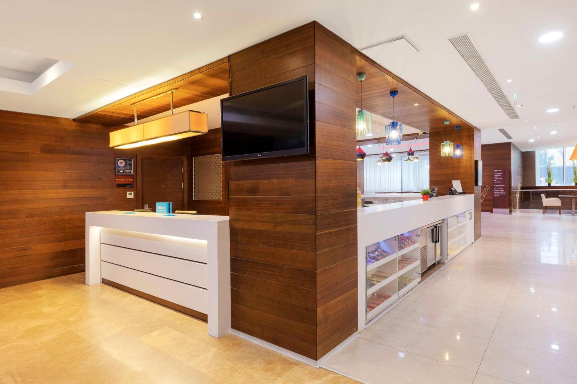 Hampton By Hilton Istanbul Kayasehir Hotel Eksteriør billede